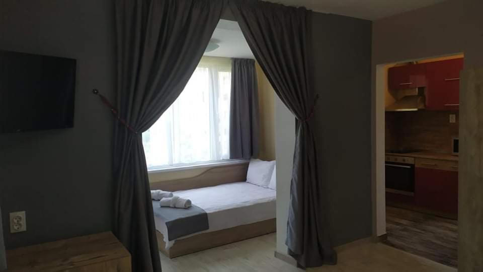 Family Hotel Malibu Csernomorec Kültér fotó