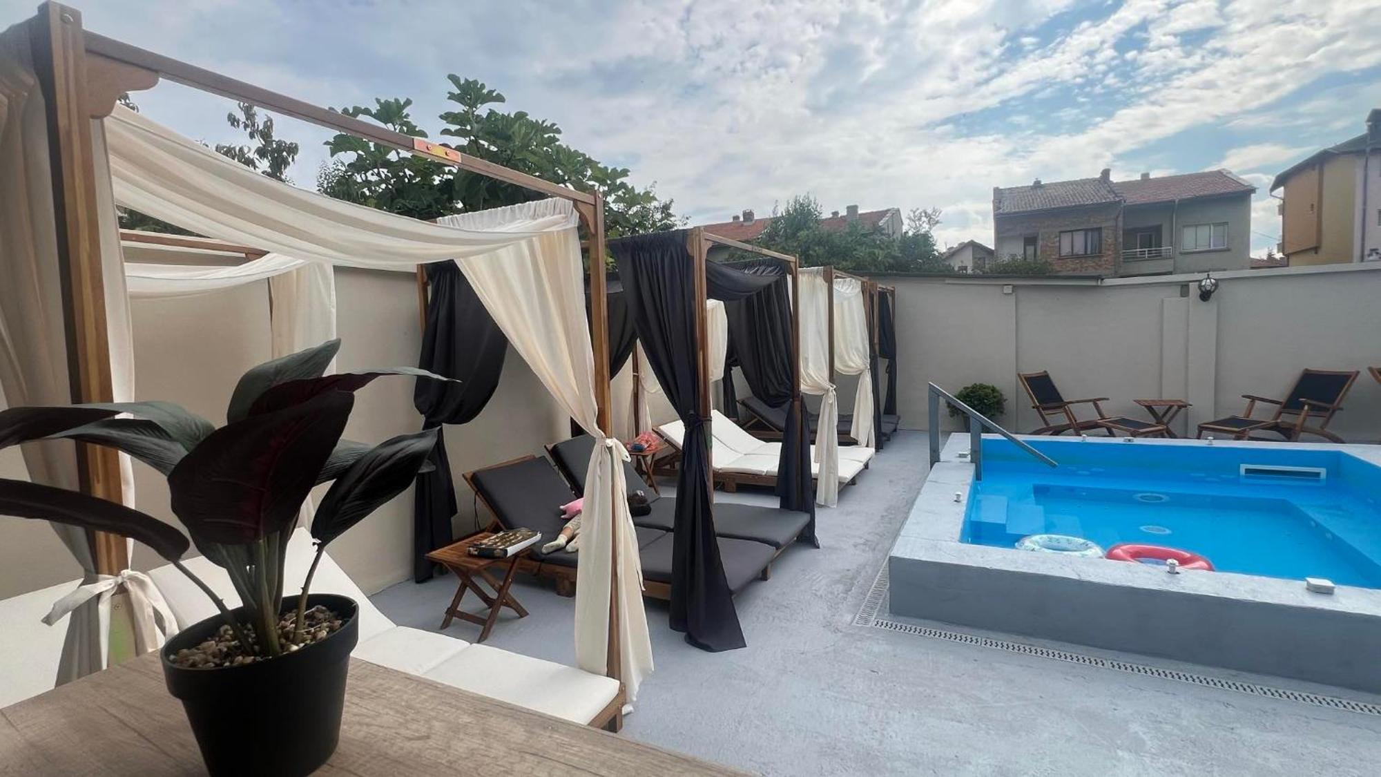 Family Hotel Malibu Csernomorec Kültér fotó