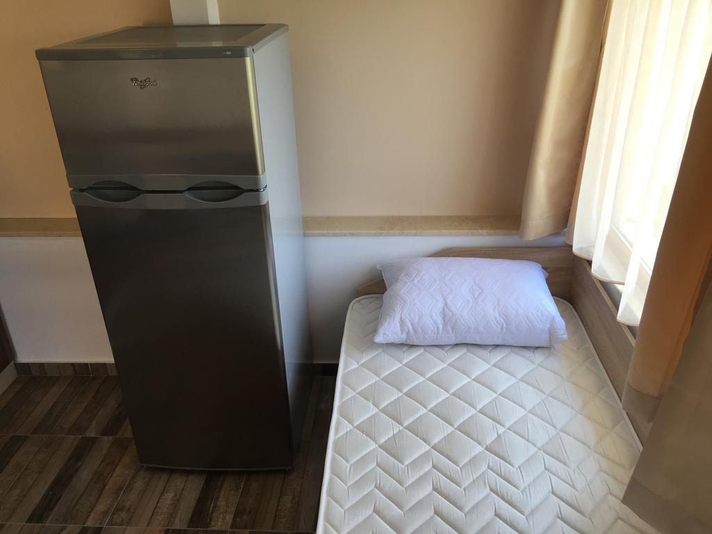 Family Hotel Malibu Csernomorec Kültér fotó